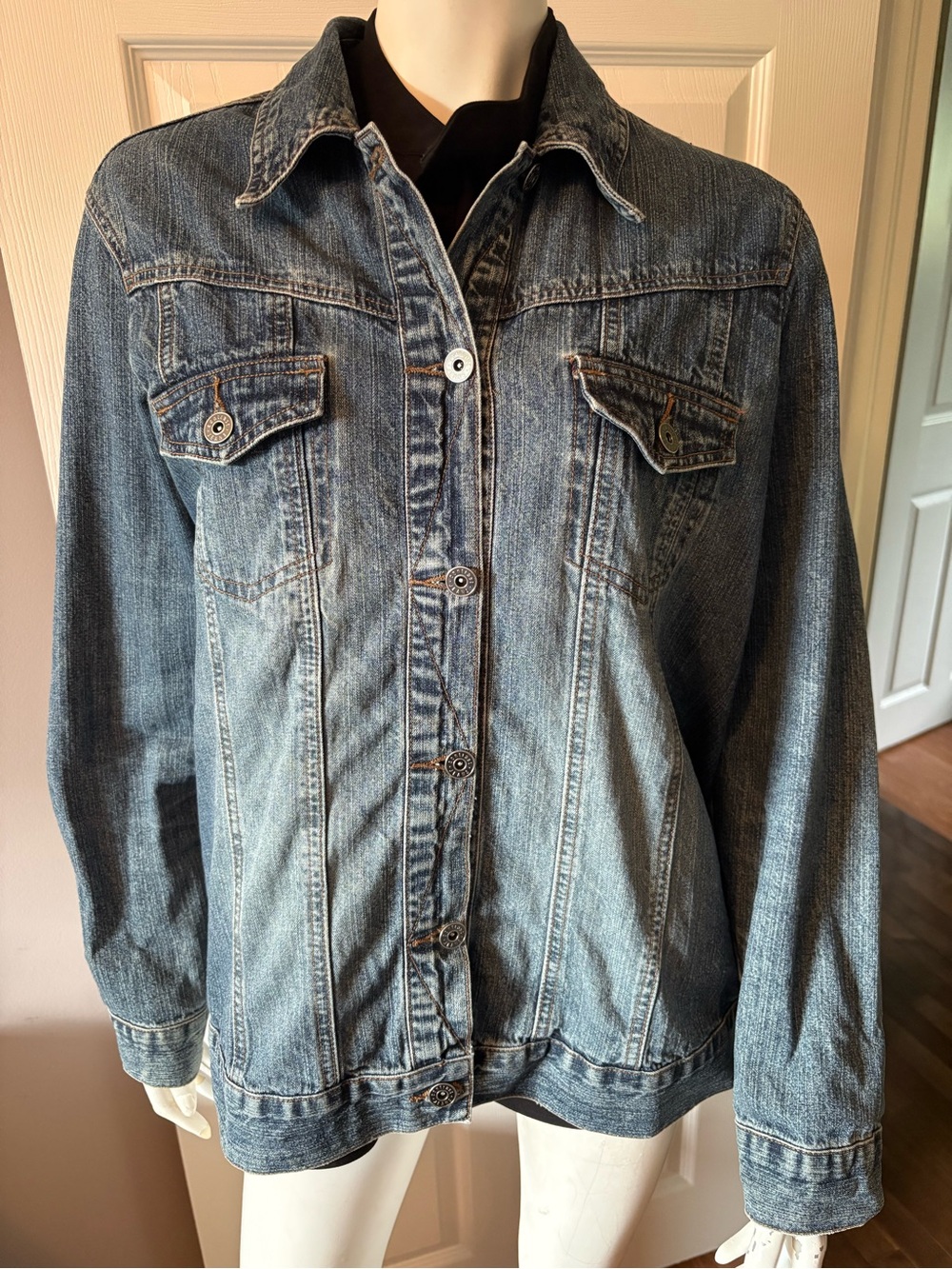 Women's Denim Jacket